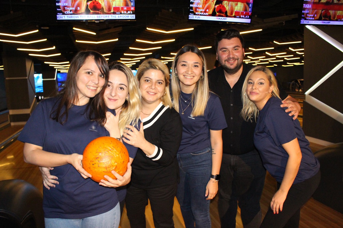 Hepsiburada Çalışanlarının Bowling Keyfi