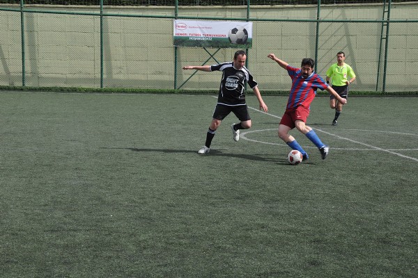 Yarı finalde Mega Power ve FC Tuzla rakiplerini yenerek finale yükseldiler.
