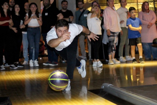 Halaman Bowling Turnuvası’nda Zirve "KARTAL"ın
