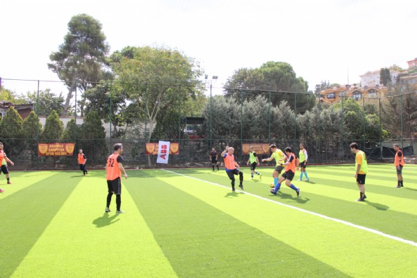 HILLTOWN KHZ 4-2 MOTION UNITED