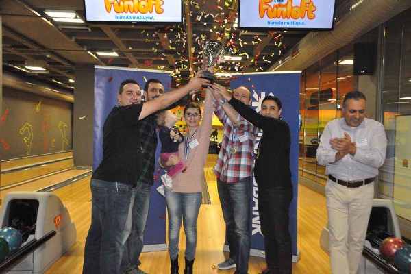 İstanbul Şampiyonu "Faktoring Team"